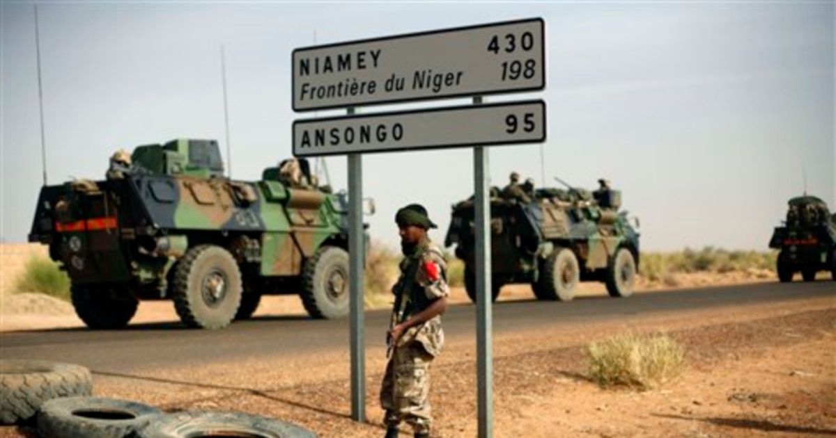 French, Malian Forces Clash With Militants Outside Gao